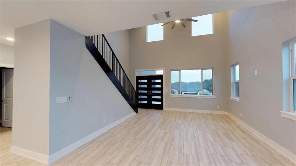 Kenwood Homes,78645