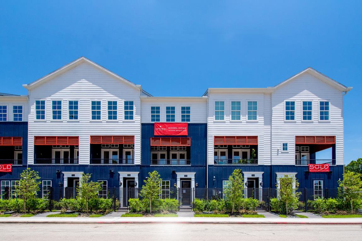 Upper East River,77020