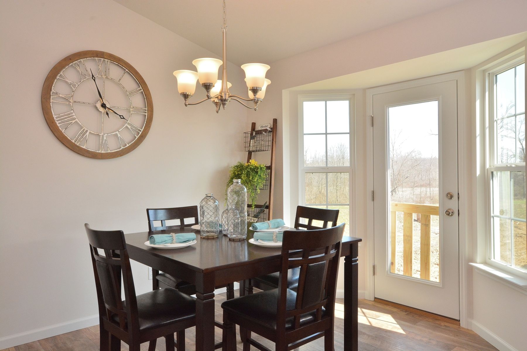 Myers Select Homes,63379