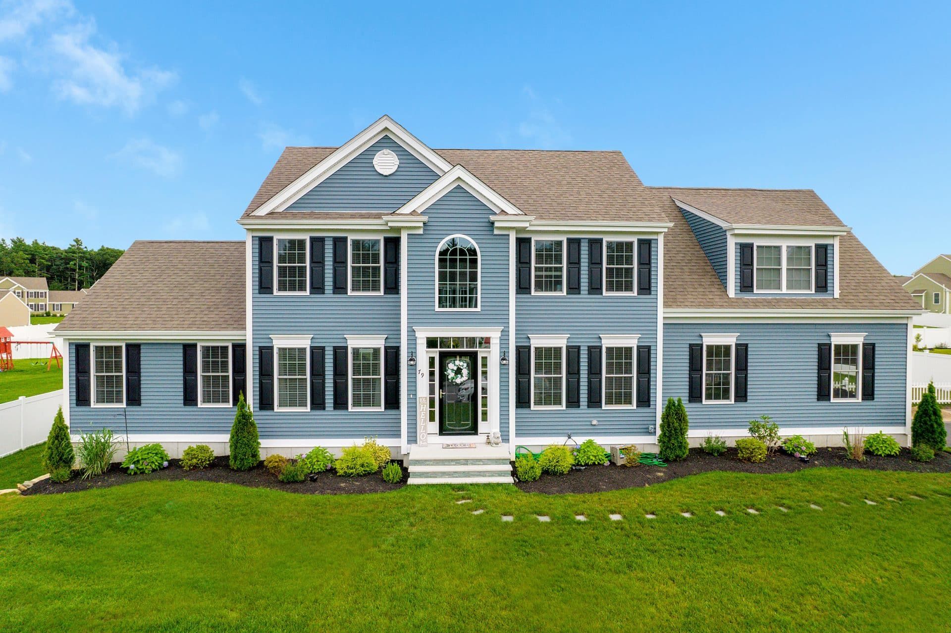 East Pine Estates Long Built Homes,02767