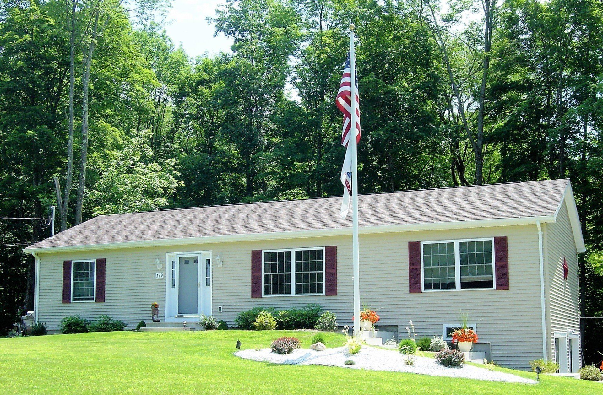 Kozyra Construction,01010