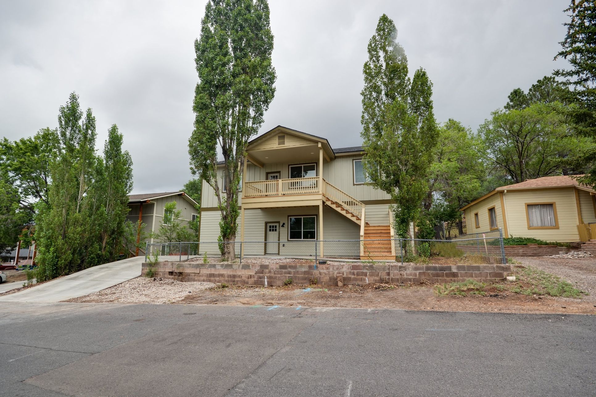 Mountain Town Homes,86001