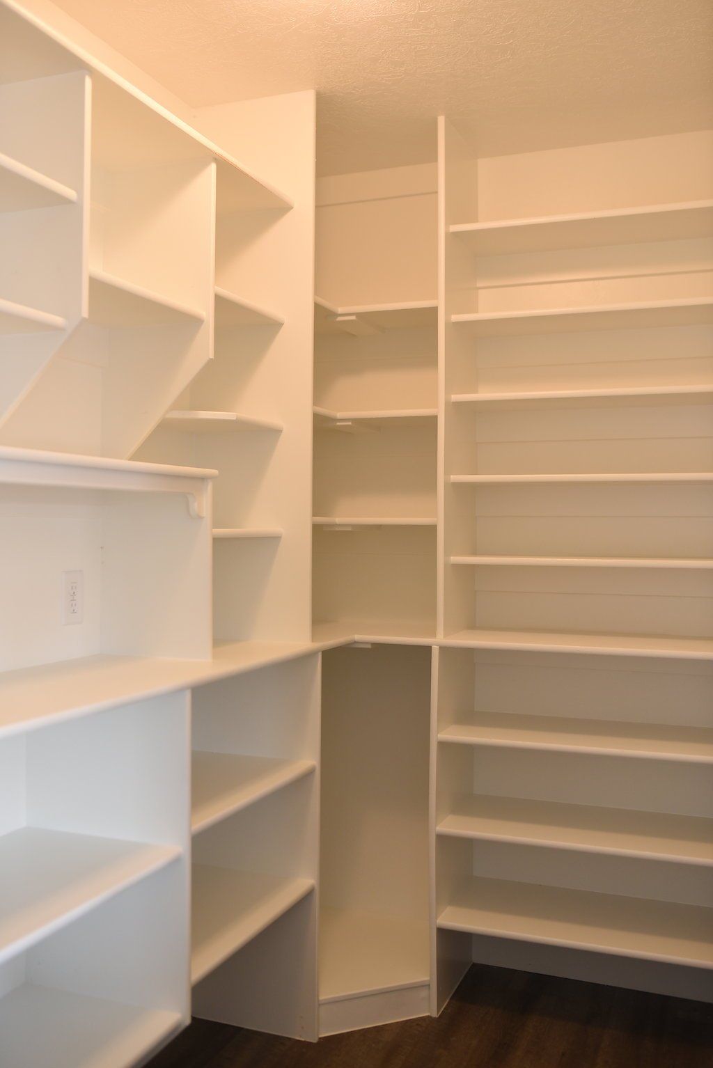 Gate City Builders & Development,83201