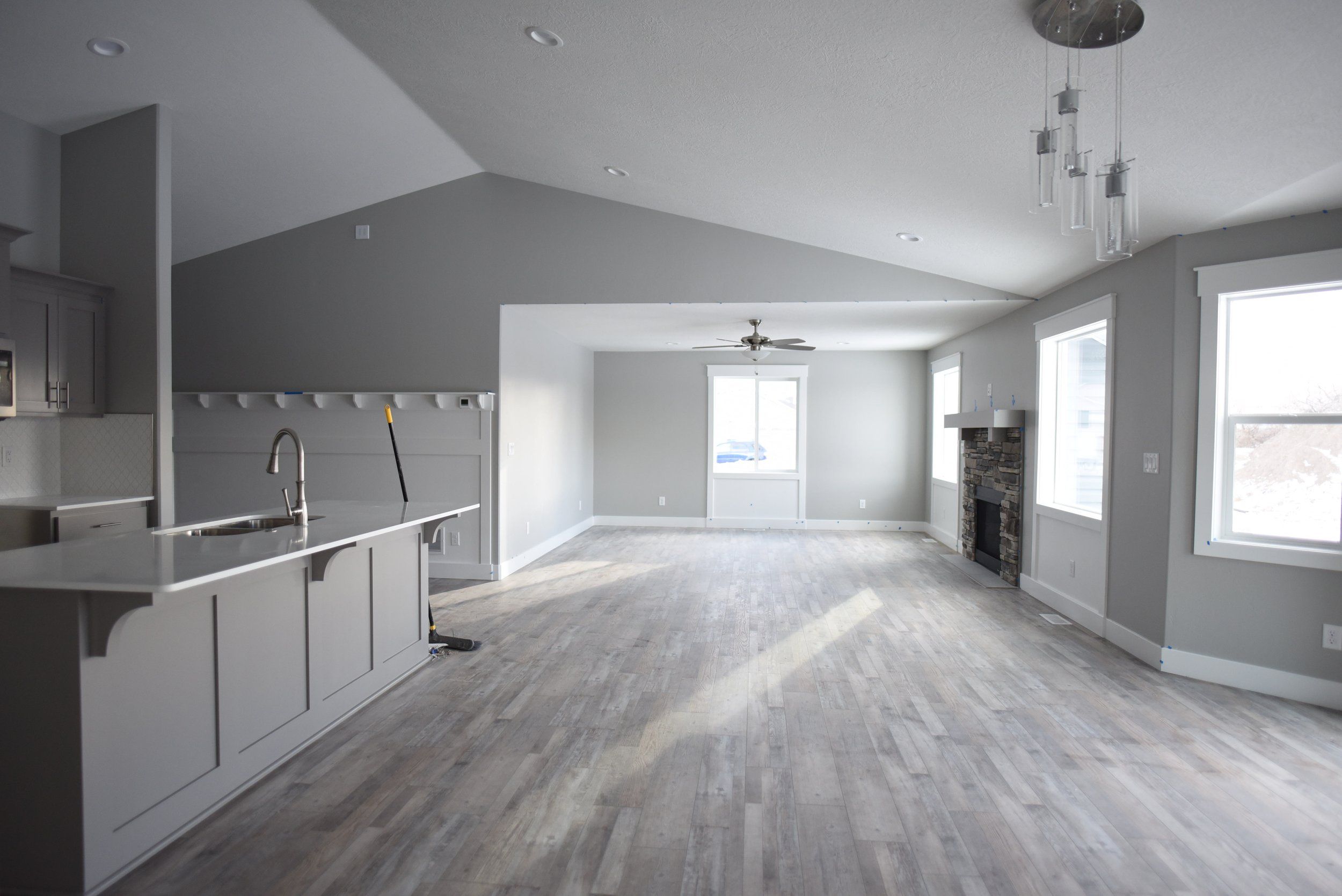 Gate City Builders & Development,83201