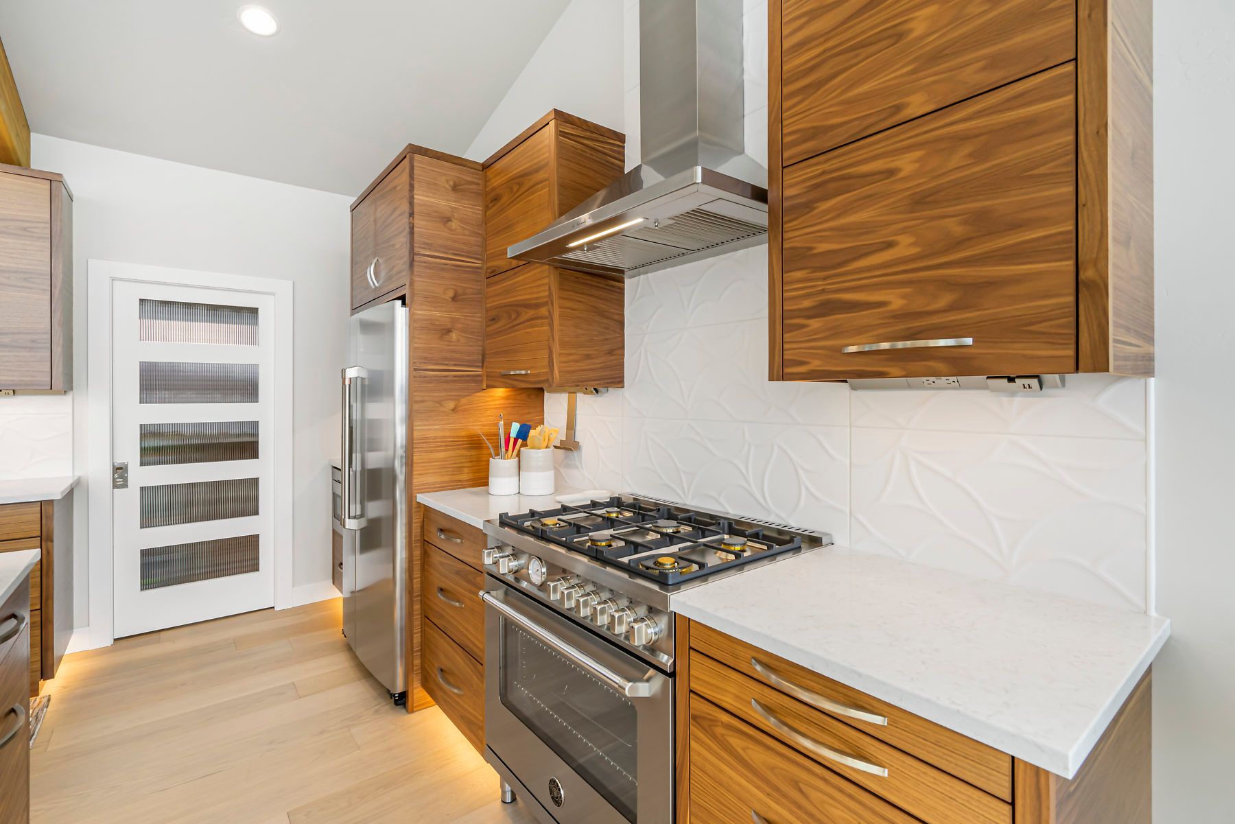 Monarch Custom Homes,83815