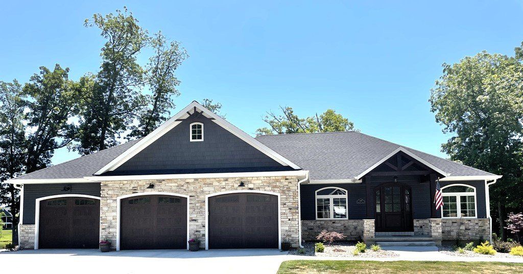 Fieldcrest Homes,62401