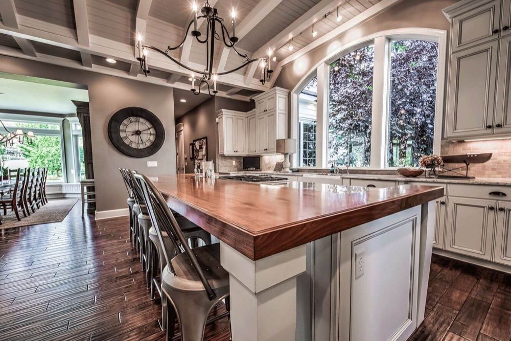 Tradition Building Company,83642