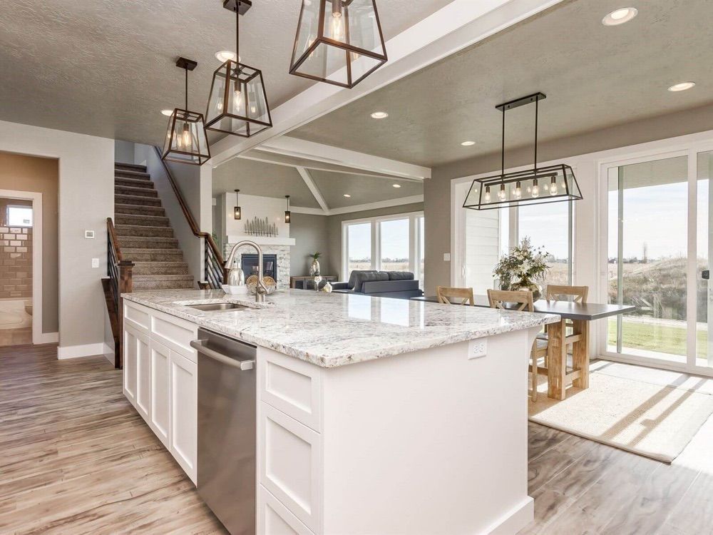 Tradition Building Company,83642