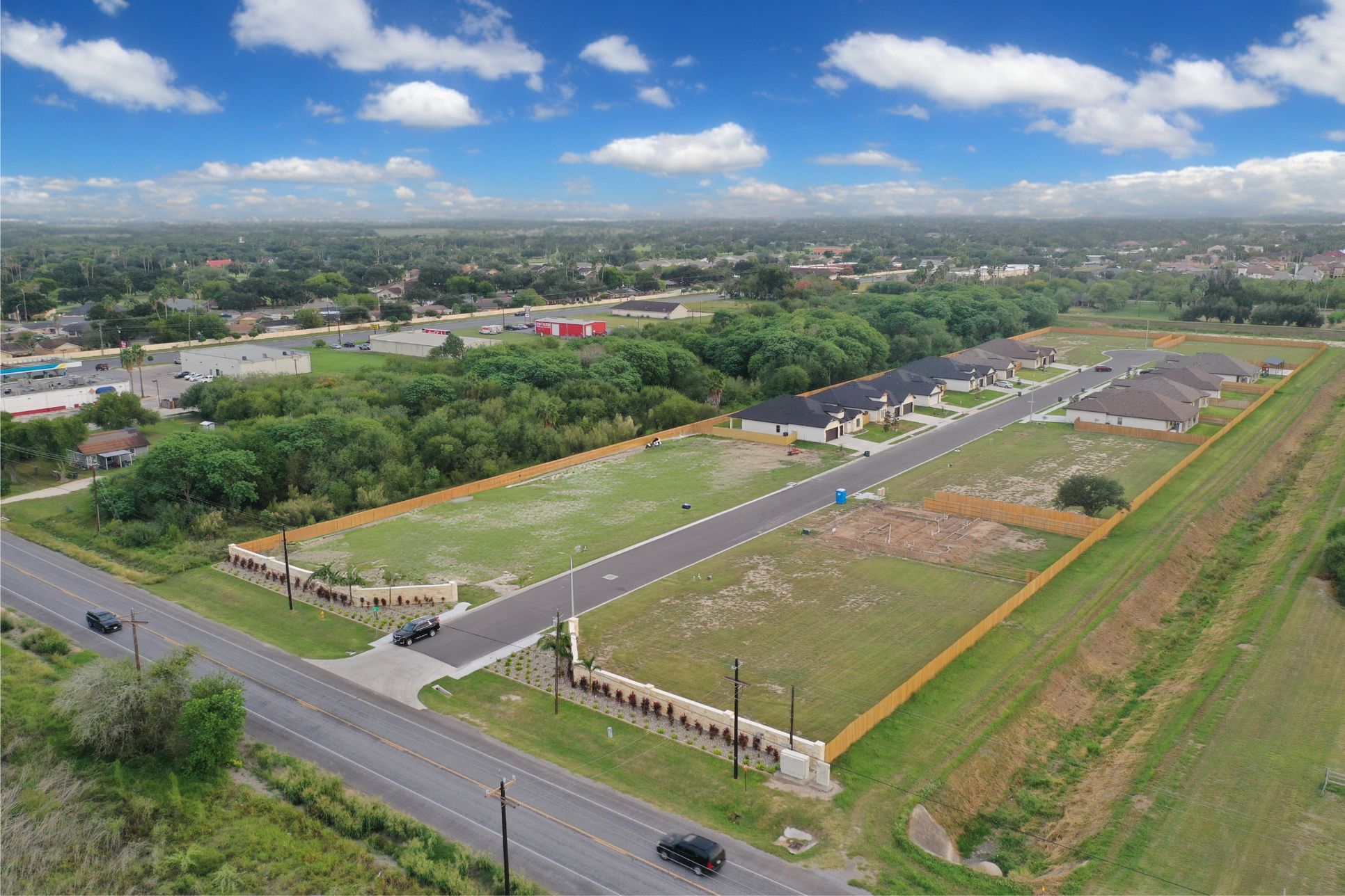 Palm Valley Heights,78552