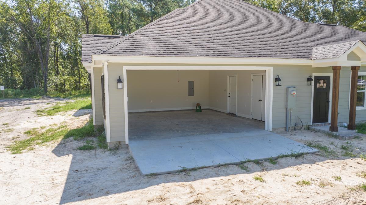 Chris Mill Homes,31602