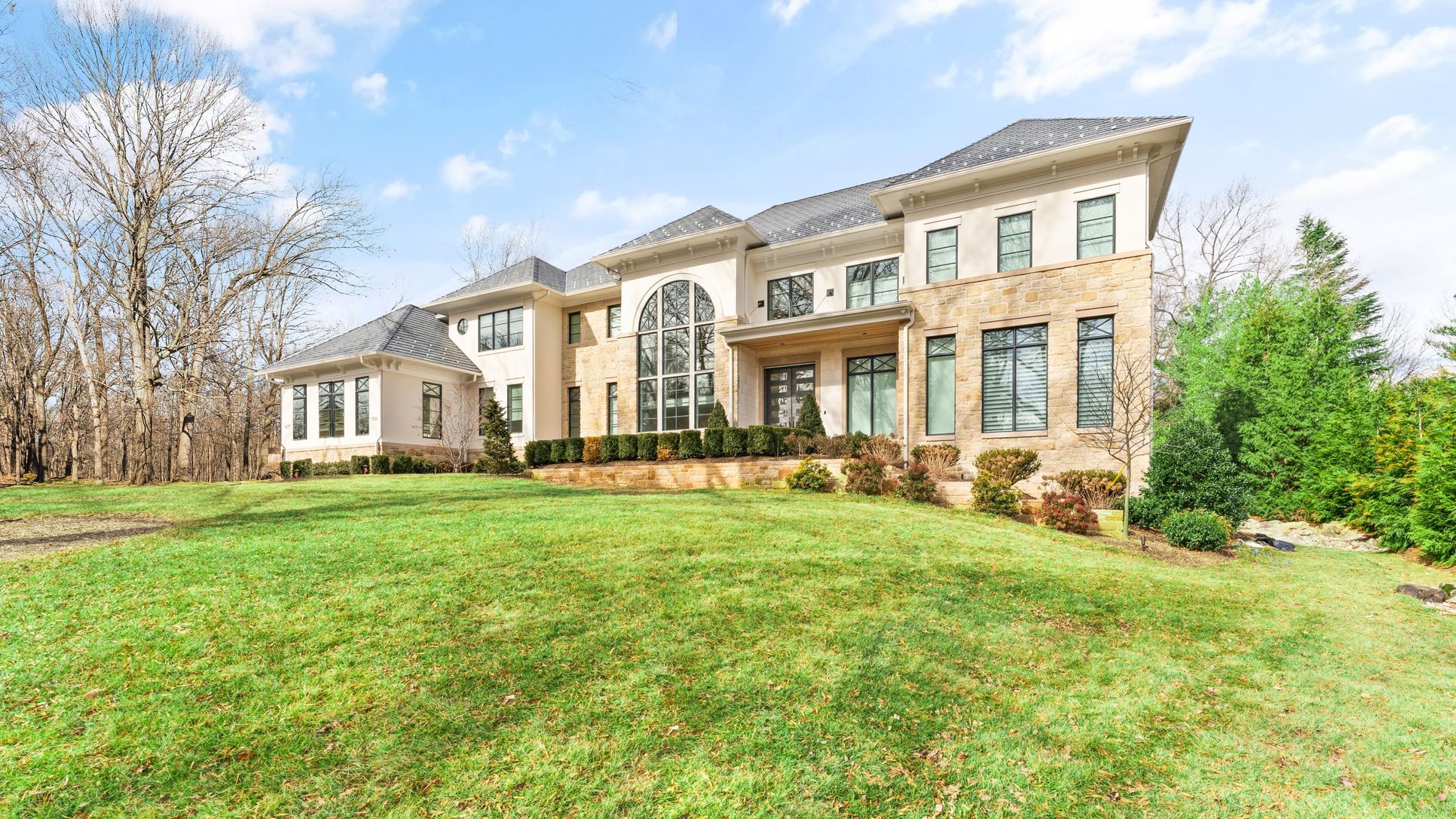 Joy Design + Build,22102