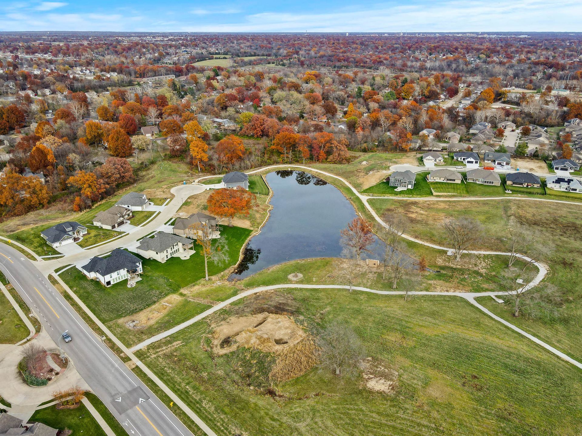 Chapel Hill Meadows,65203