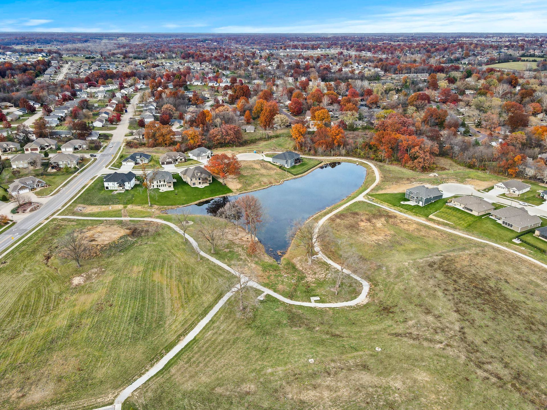 Chapel Hill Meadows,65203