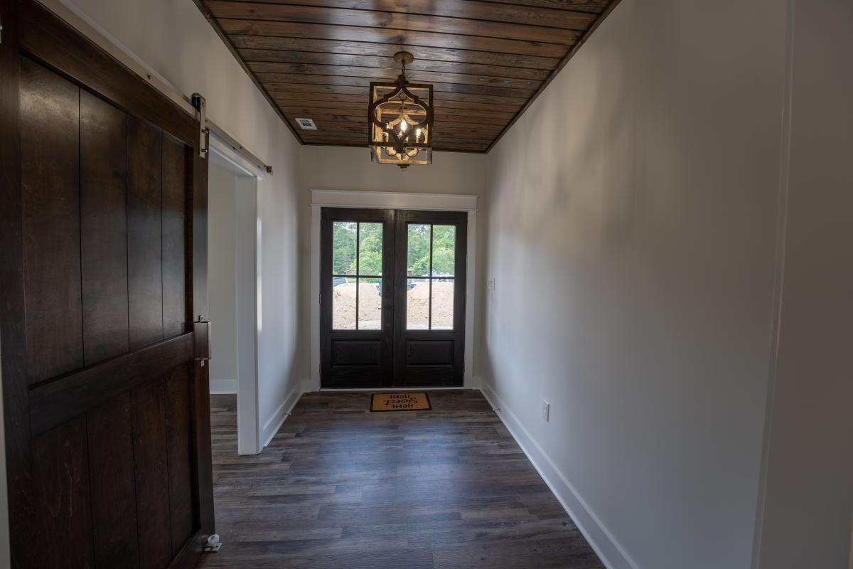 Chris Mill Homes,31602