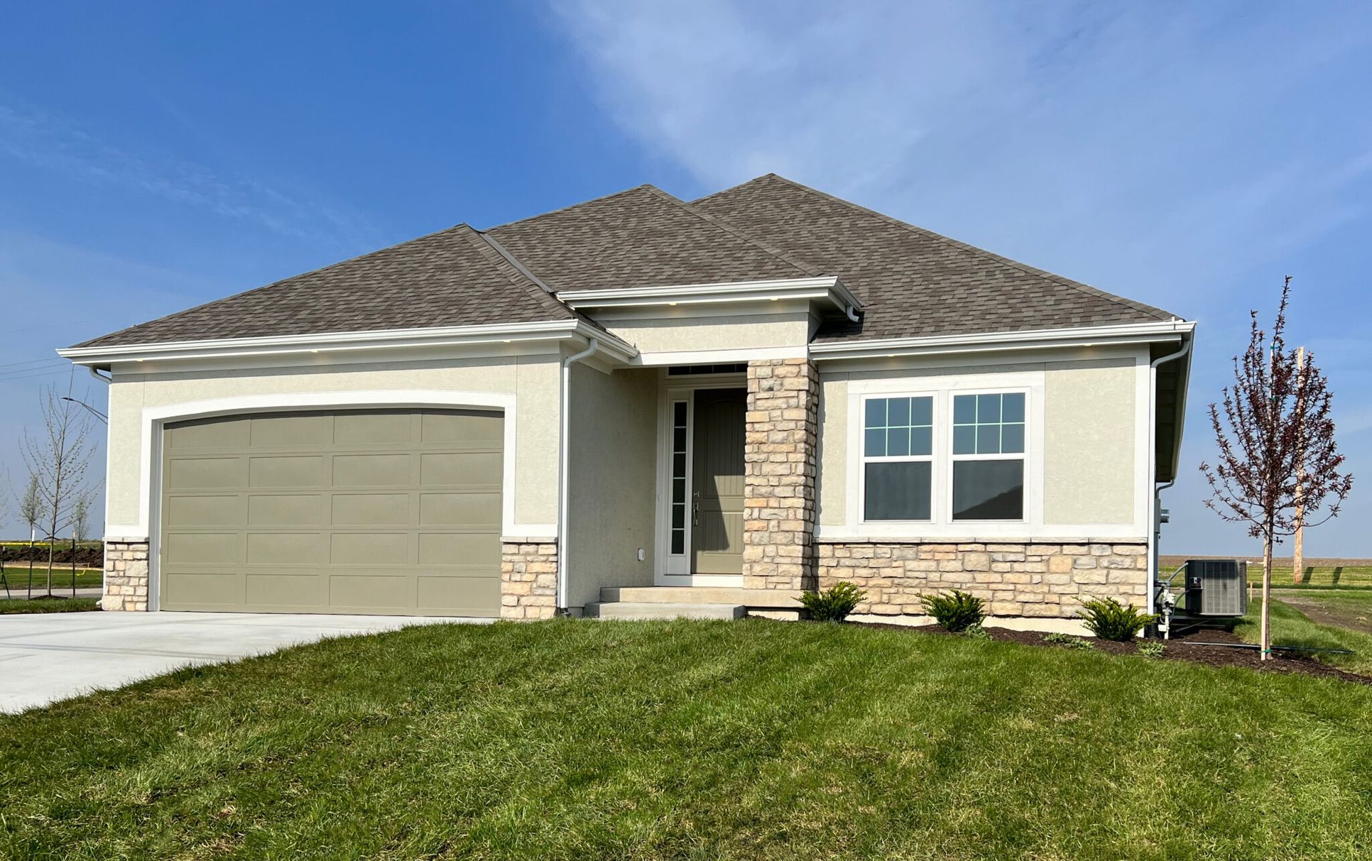 Cadence Villas,10702