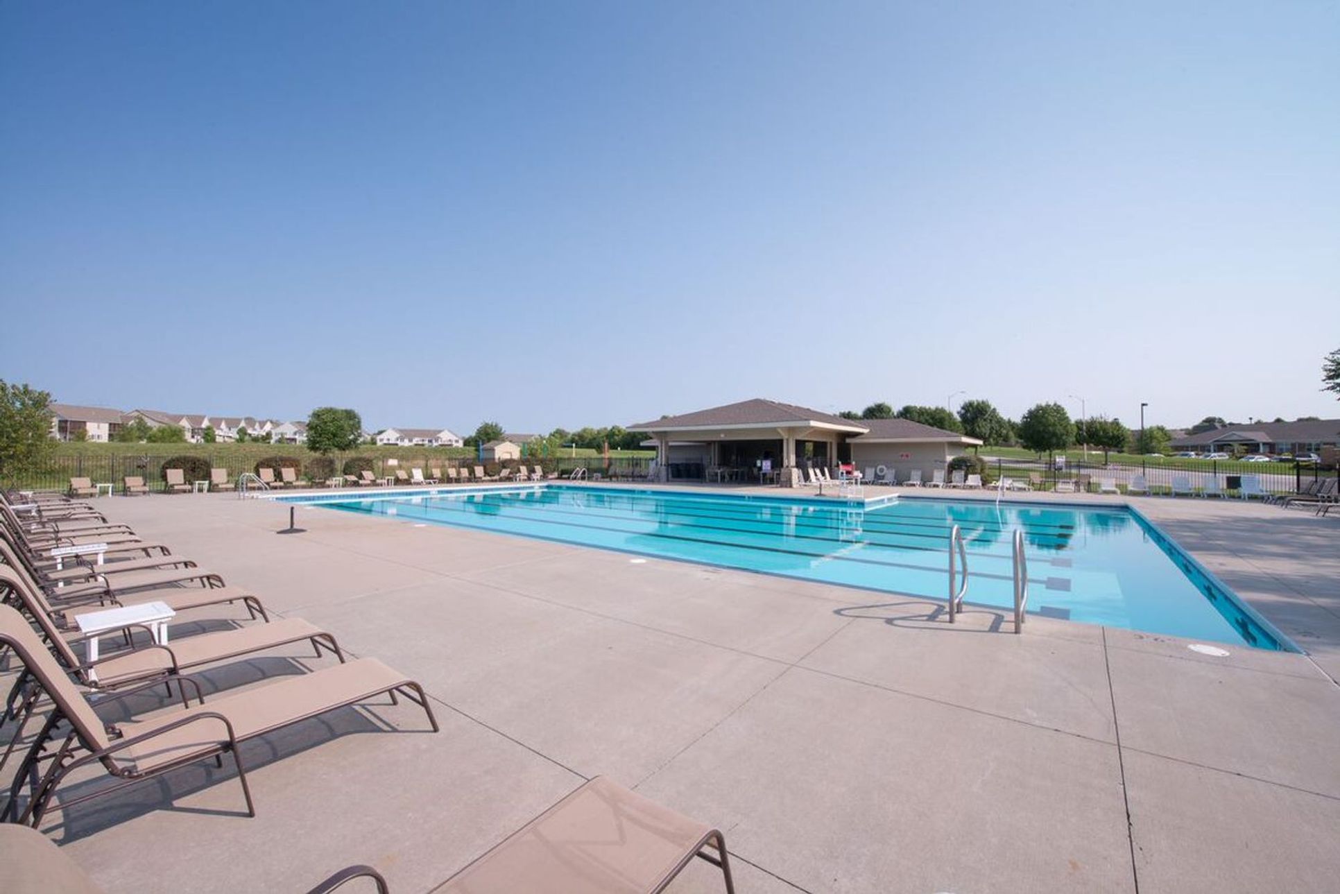 Benson Place Landing,64157