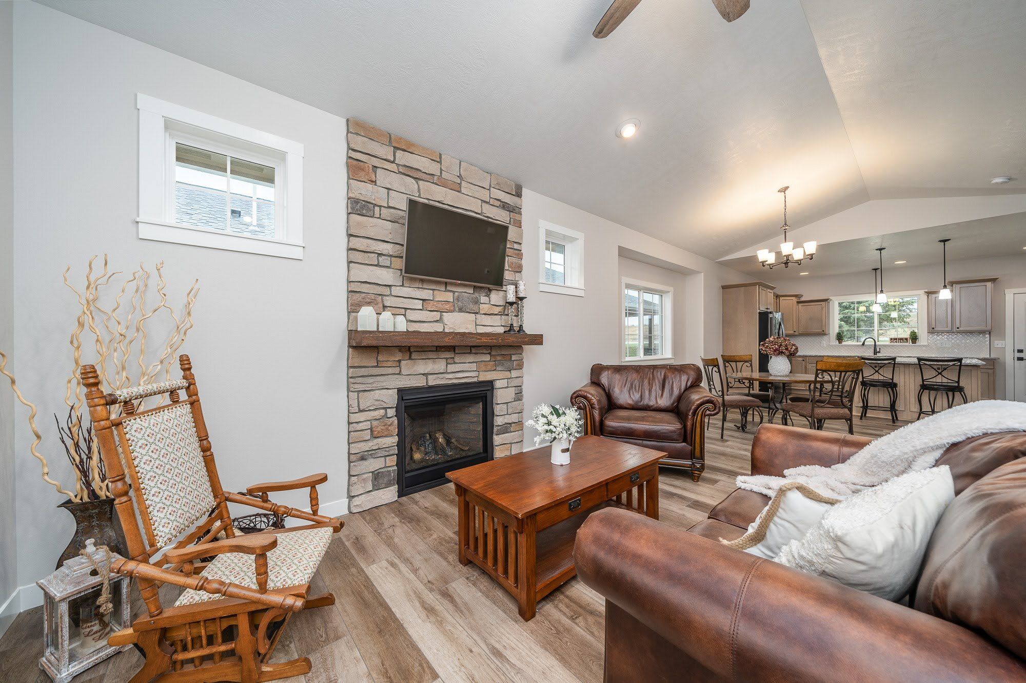 Paul Fick Custom Homes,57108