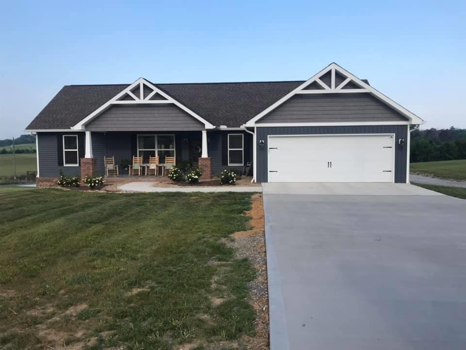 Beeler Builders,37825