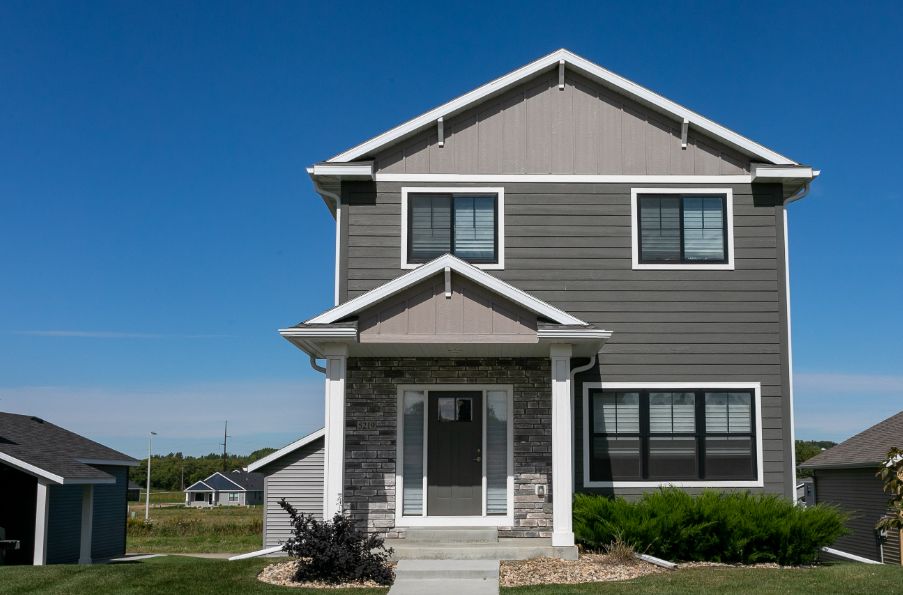 Bigelow Homes,55901