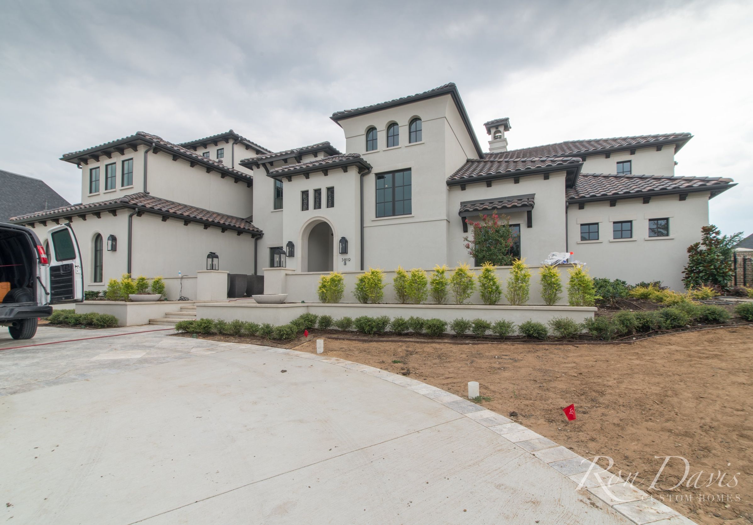 Newman Village,75034