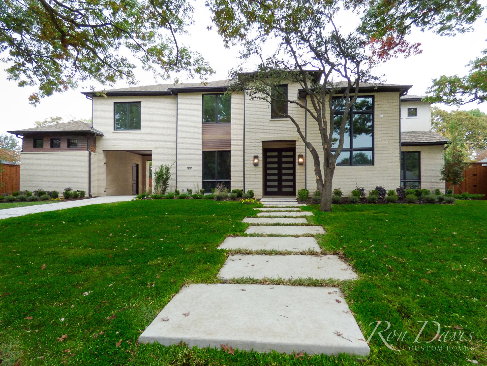 North Dallas,75229