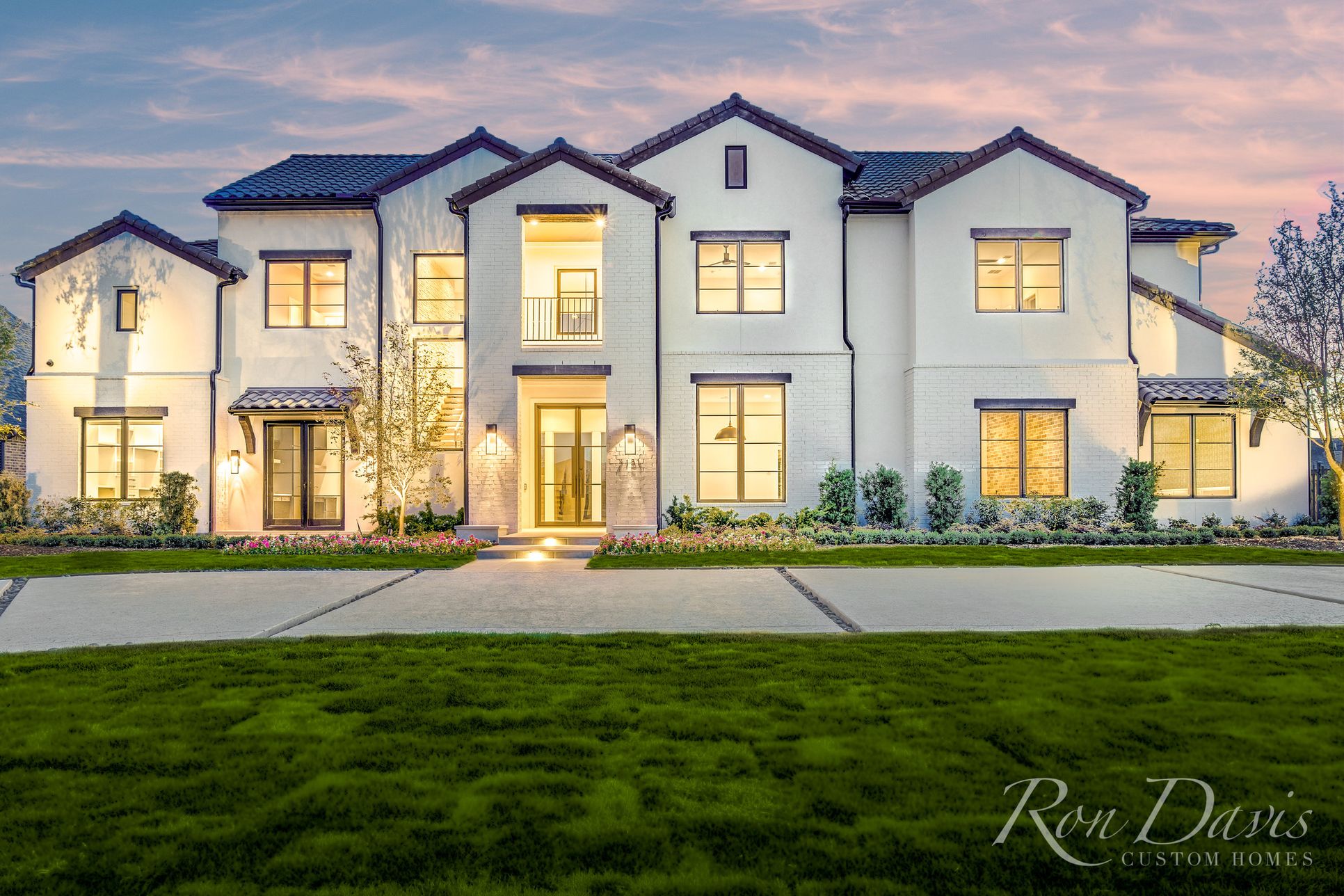 Newman Village,75034