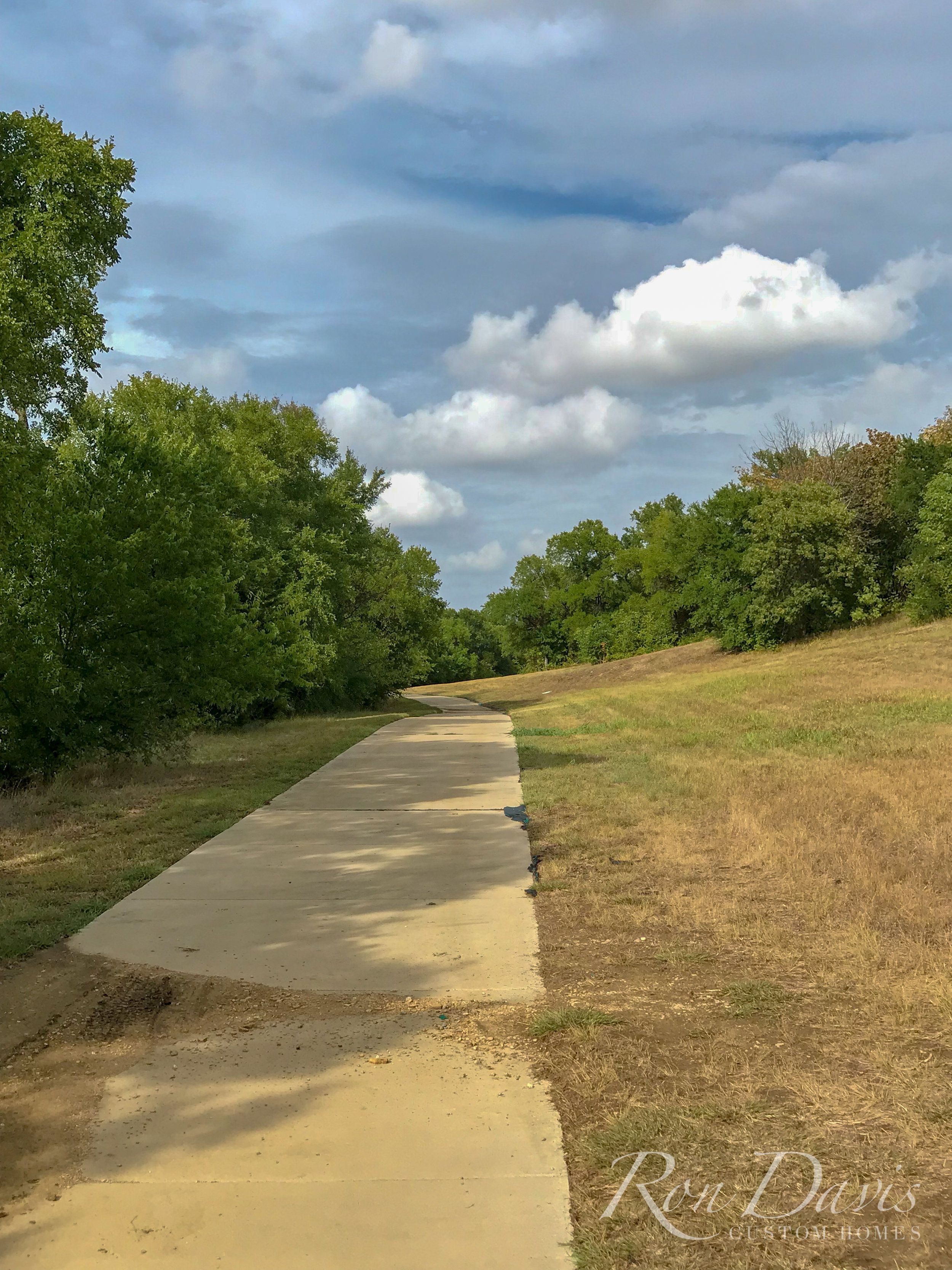 Hills Of Kingswood,75034