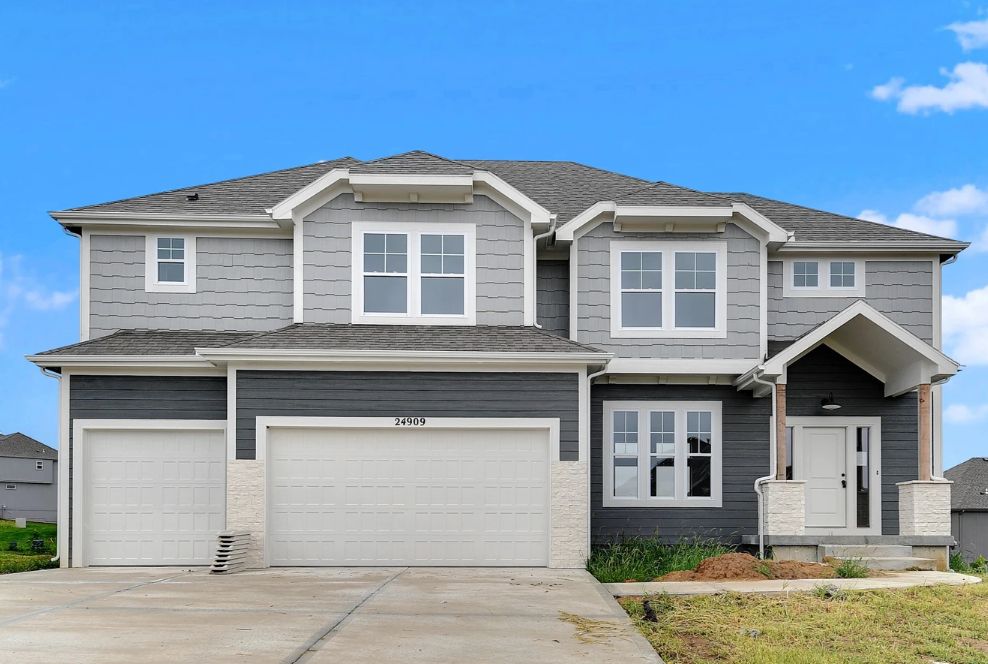 KC Builders & Design Inc.,66085