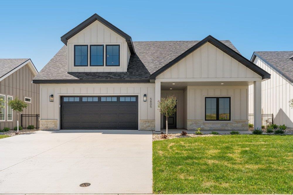 Kelly Construction,57049