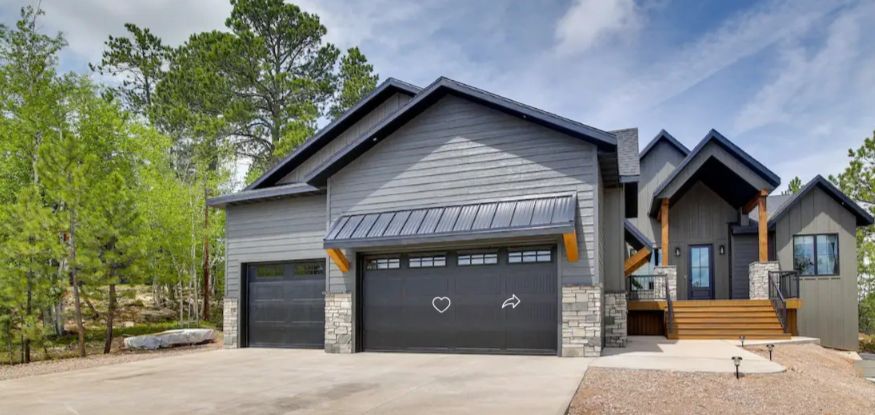 Legendary Homes,58504