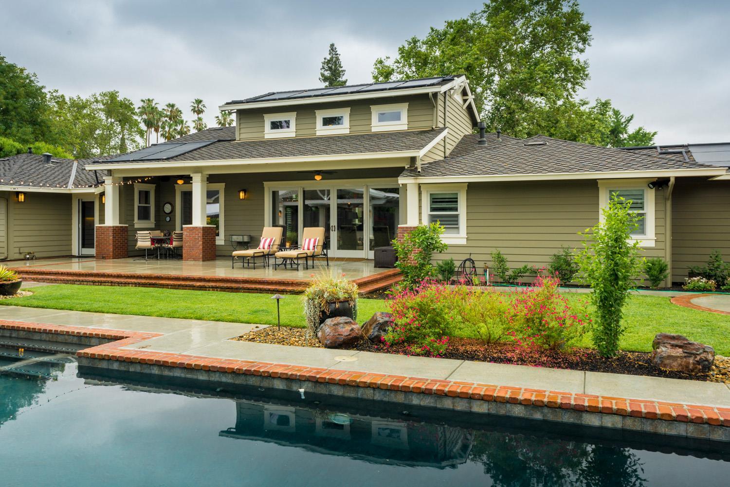 Monley Cronin Construction,95695