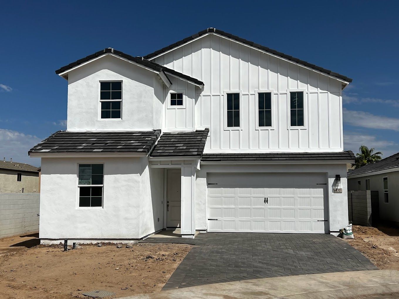 Newport Beach,85140