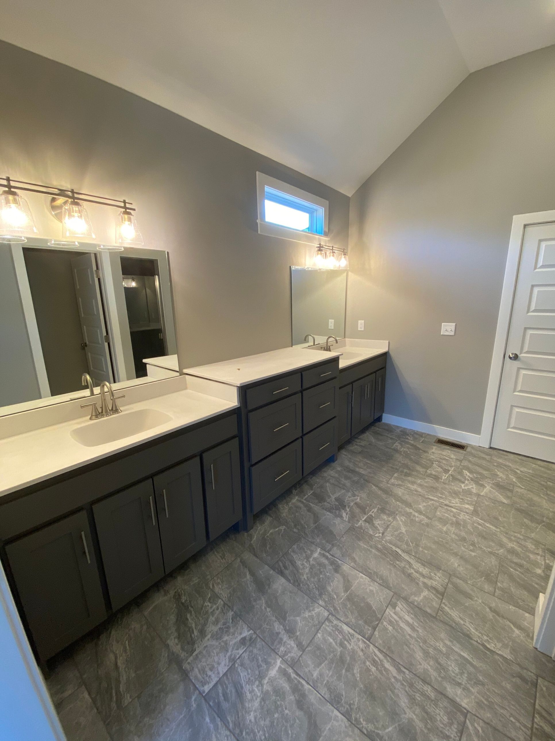 Mcfarland Custom Builders Inc.,64158