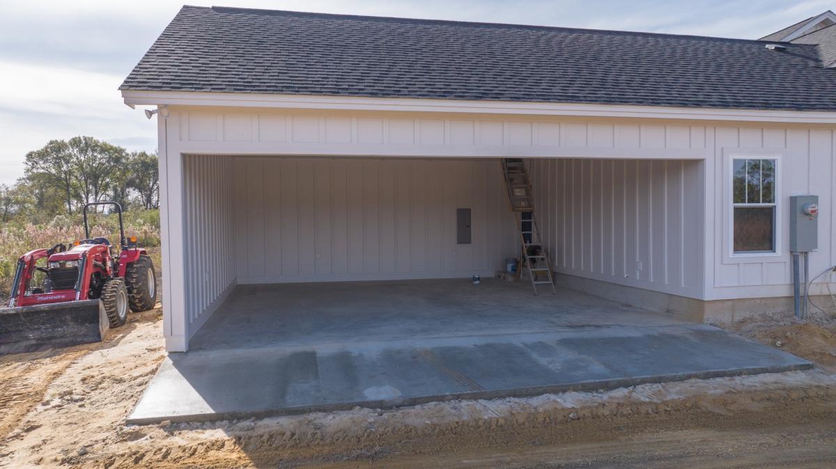Chris Mill Homes,31602