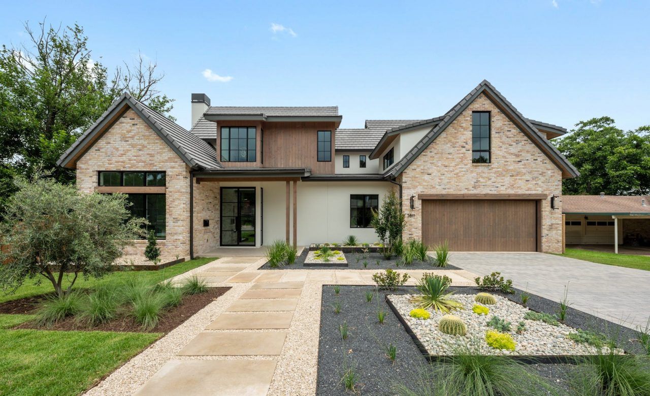 Nalle Custom Homes,78746