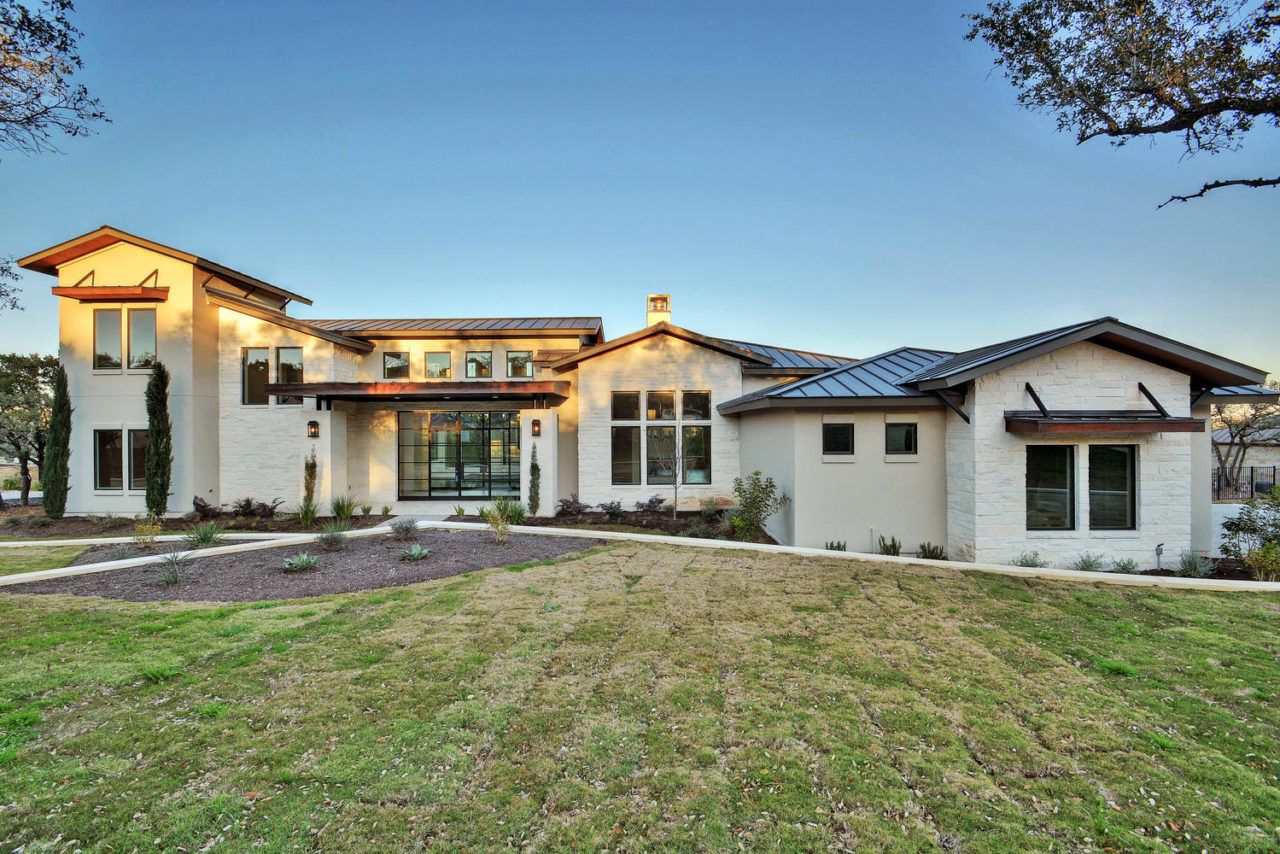 Nalle Custom Homes,78746