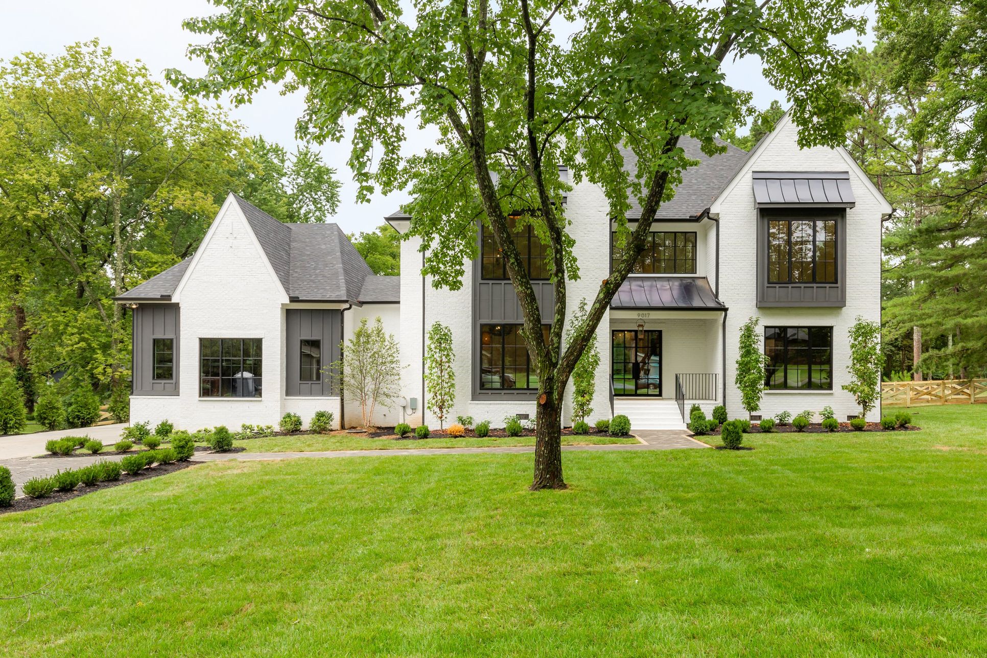 White Pines Building Group,37211