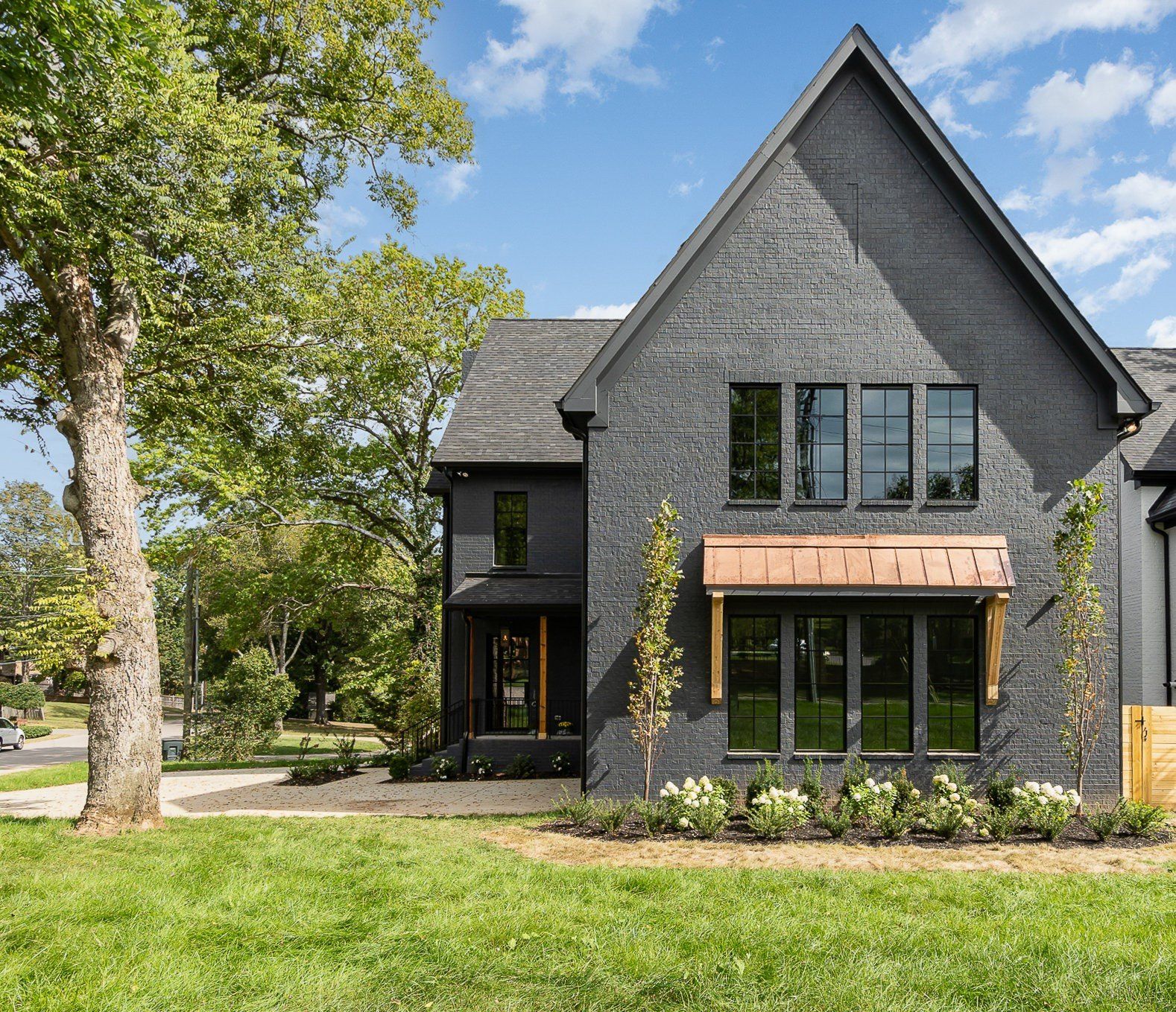 White Pines Building Group,37211