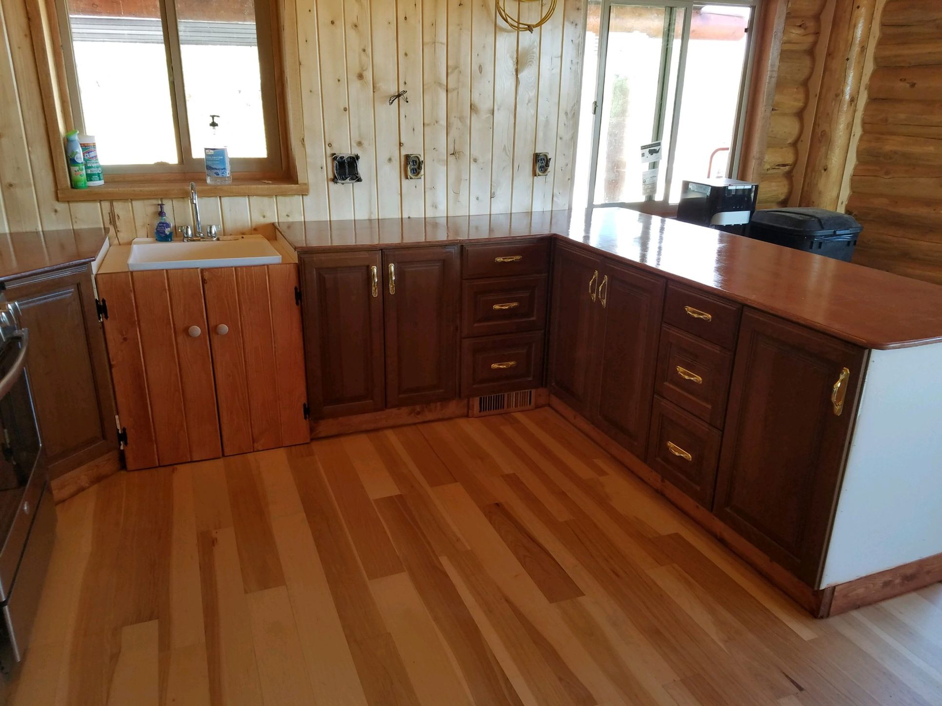 Bear River Country Log Homes,84318