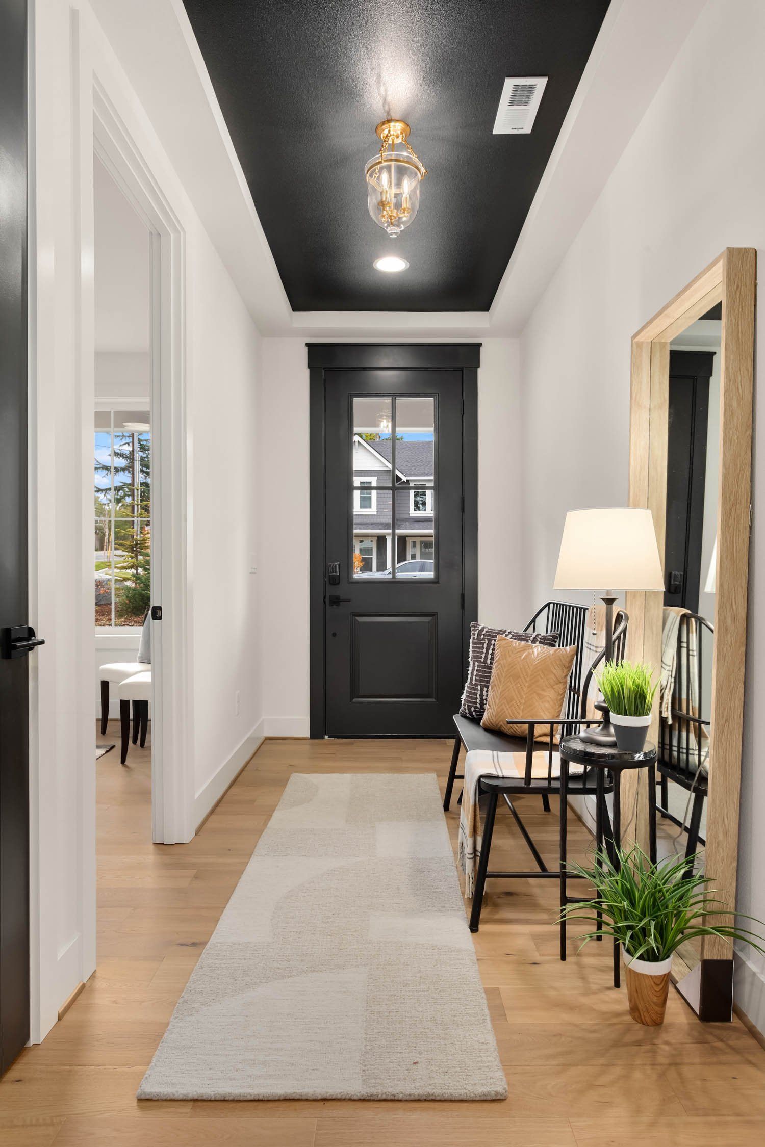 Gallery — The Burnsteads,98005