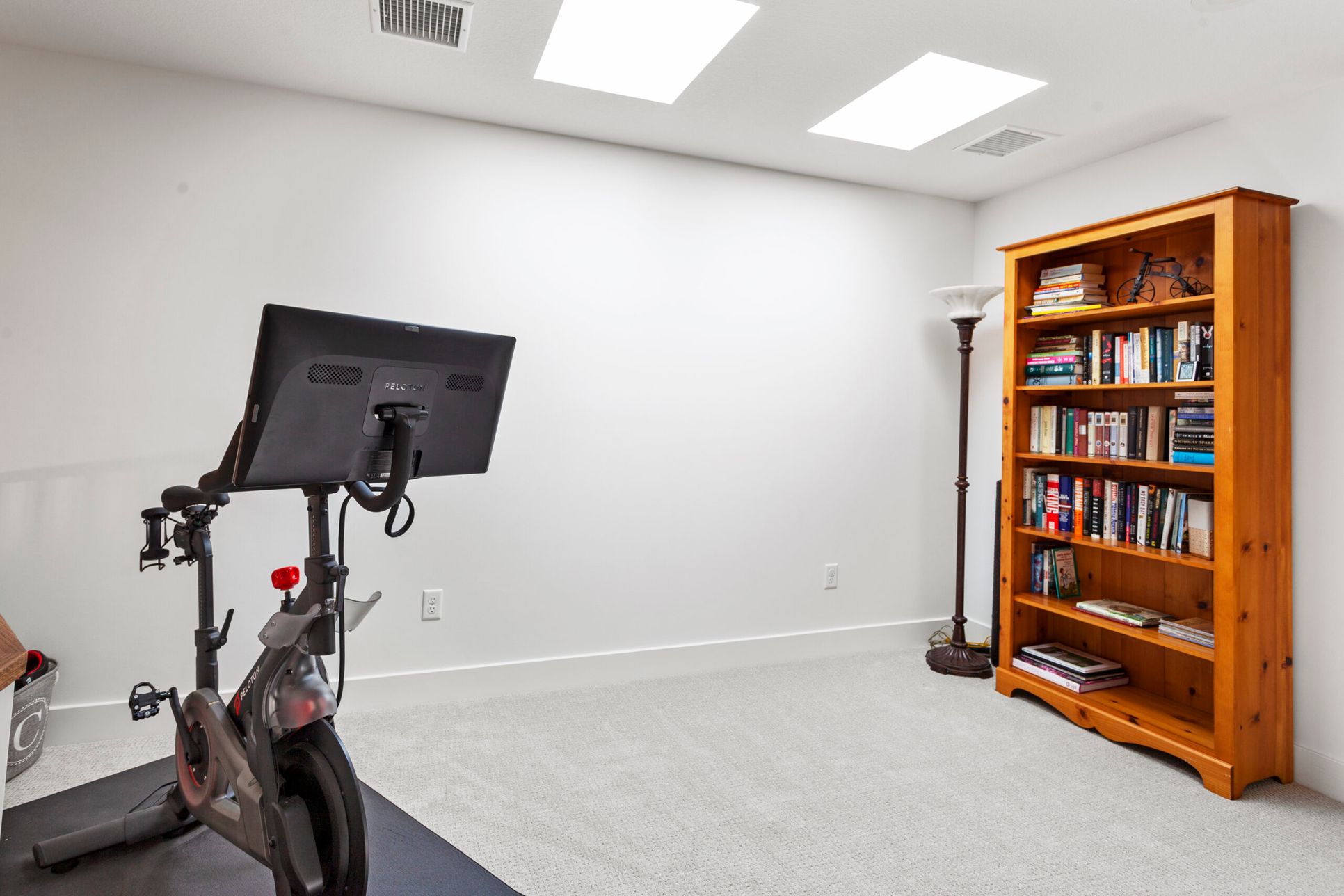 Owen Homes LLC,64155