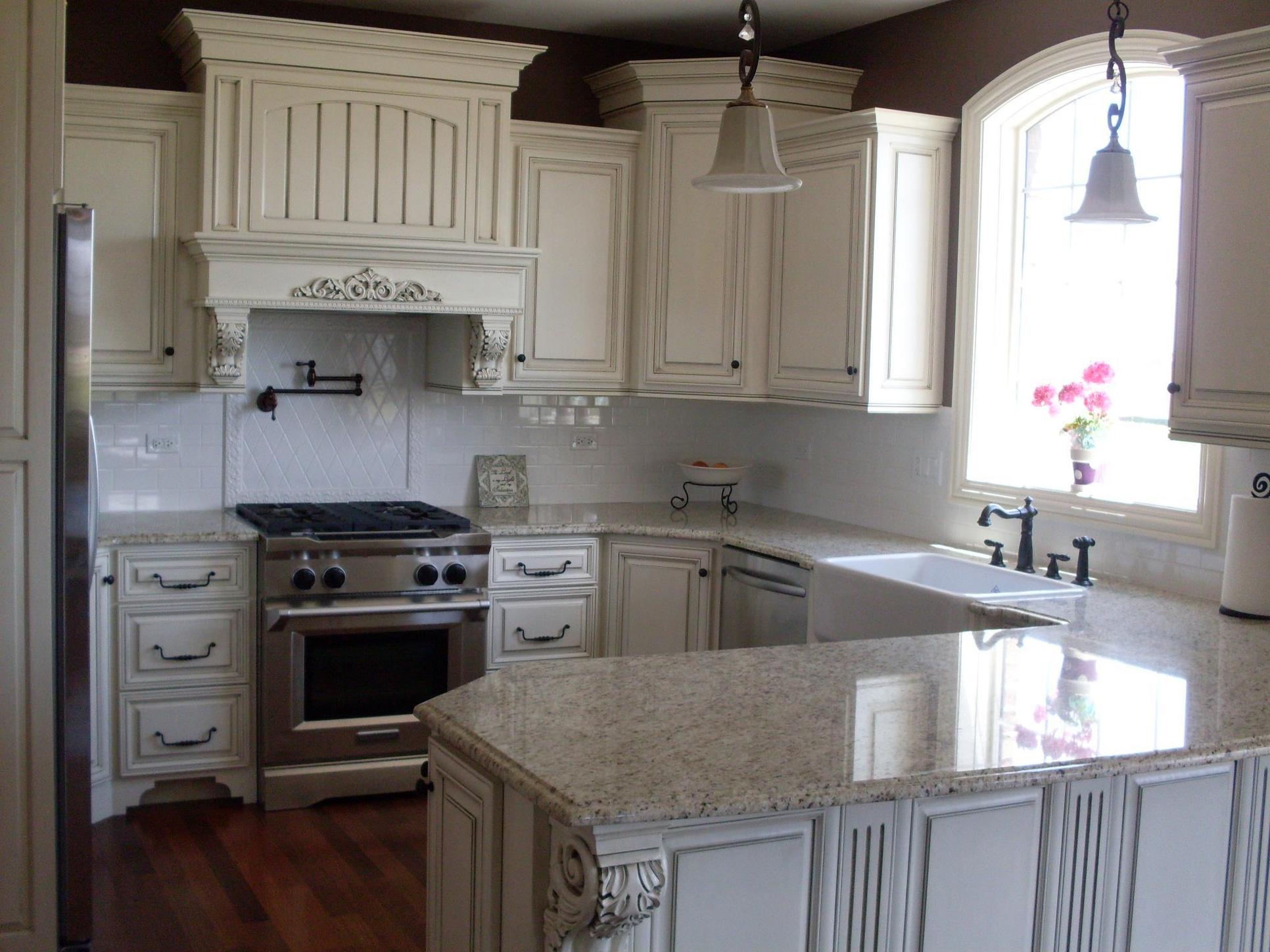 Klomp Luxury Homes,46307