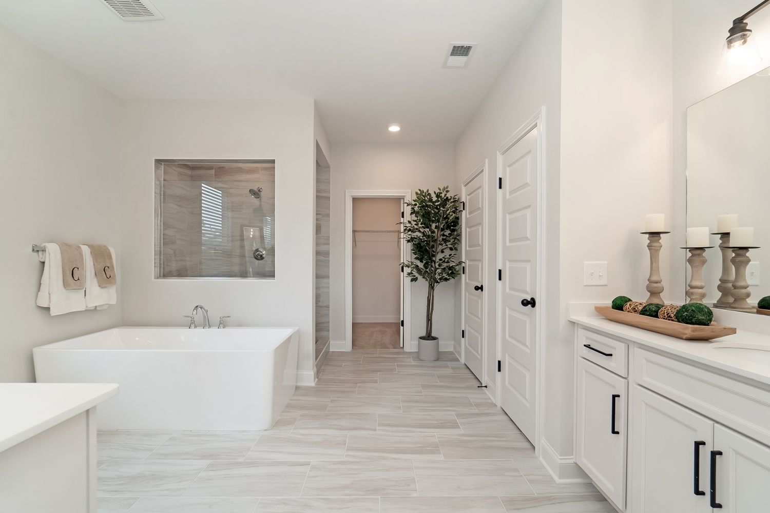 Oak Meadows,37167