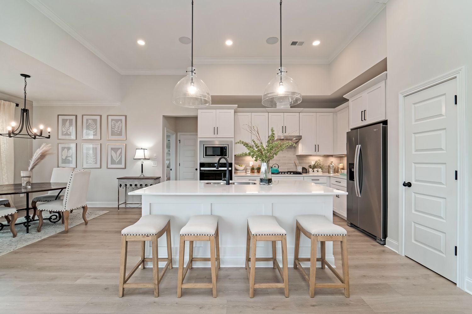 Oak Meadows,37167