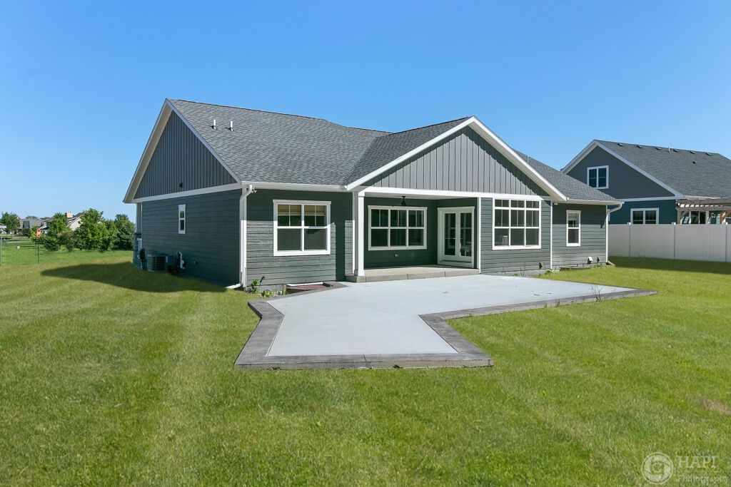 Huxhold Builders, LLC,53144