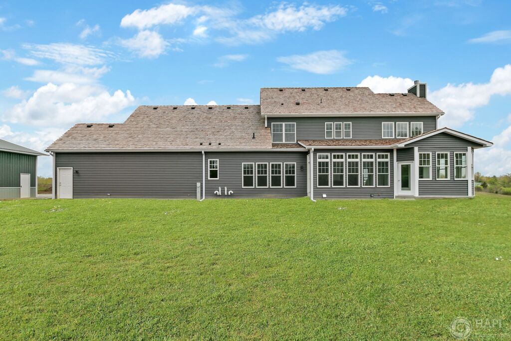 Huxhold Builders, LLC,53144