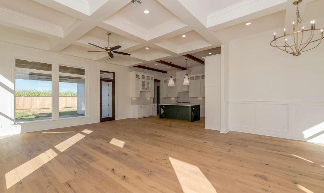 AM Design & Construction Group,70506