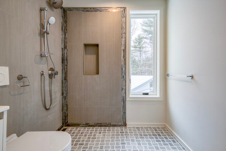 Hudson River Homes,12571