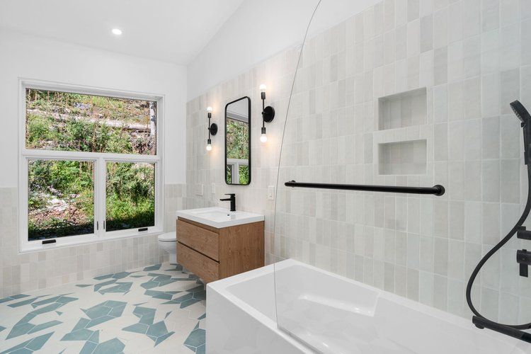 Hudson River Homes,12571