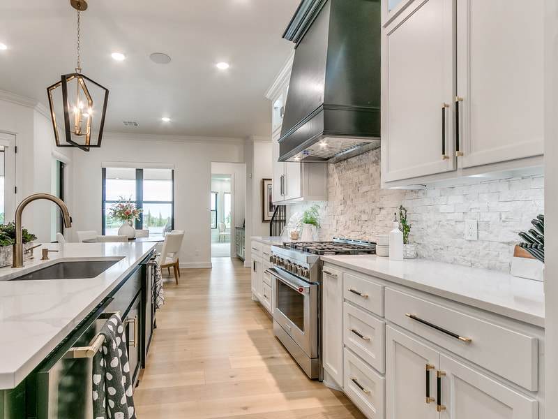 League Custom Homes Inc,73064